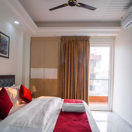 The Lodgers 1 Bhk Serviced Apartment Golf Course Road Gurgaon Esterno foto