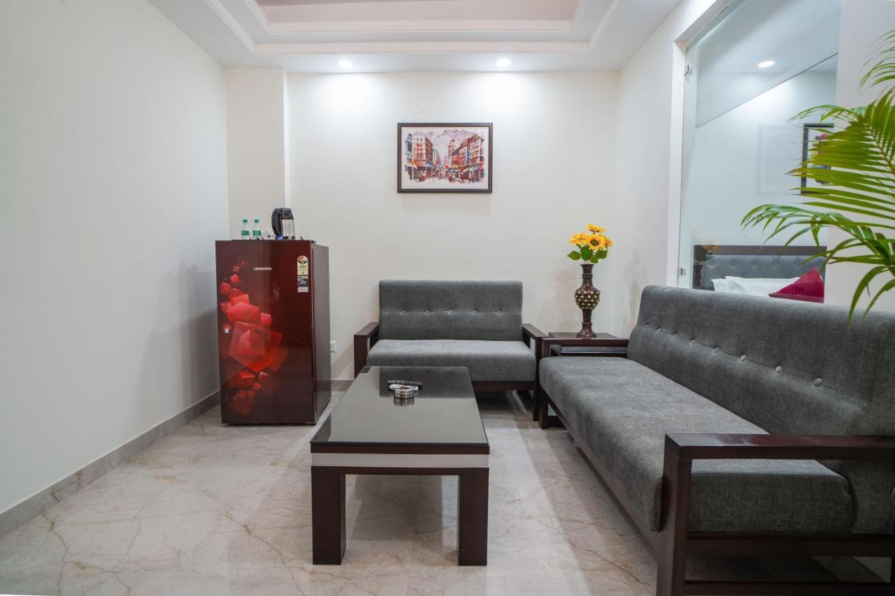 The Lodgers 1 Bhk Serviced Apartment Golf Course Road Gurgaon Esterno foto