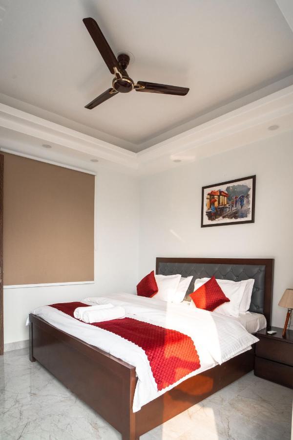 The Lodgers 1 Bhk Serviced Apartment Golf Course Road Gurgaon Esterno foto