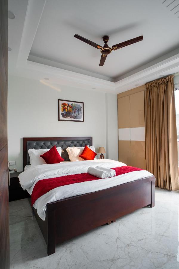 The Lodgers 1 Bhk Serviced Apartment Golf Course Road Gurgaon Esterno foto